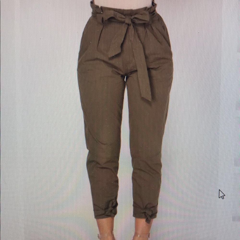BRAND NEW Olive trousers!